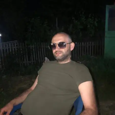Նիկողայ, 27Երևան, Հայաստան 