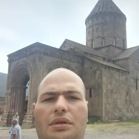 Սուրեն, 40Երևան, Հայաստան 