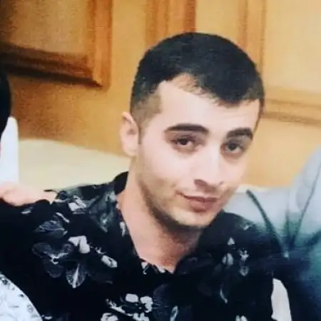 Էդգար, 32Գյումրի, Հայաստան 