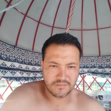 Sultan, 39Սանկտ Պետերբուրգ, Ռուսաստան