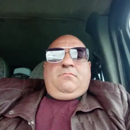 Արաքէլ, 49Սանկտ Պետերբուրգ, Ռուսաստան 