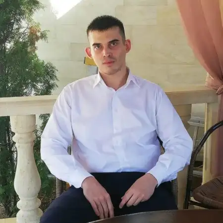 Արթուր, 36Մոկրուս, Ռուսաստան 