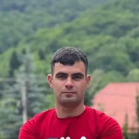Արամ, 28Երևան, Հայաստան