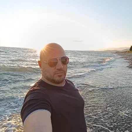 Ya, 41Արմավիր, Ռուսաստան