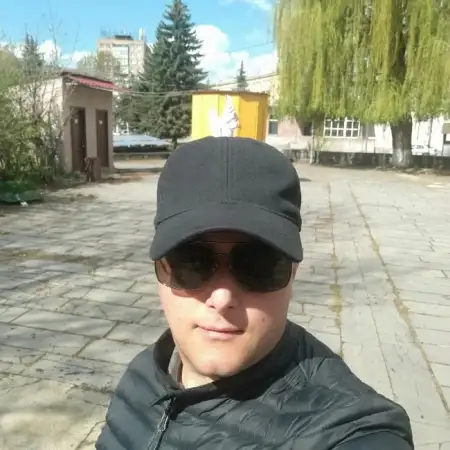 Վազգեն, 43Երևան, Հայաստան
