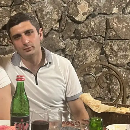 Արսեն, 40Երևան, Հայաստան 