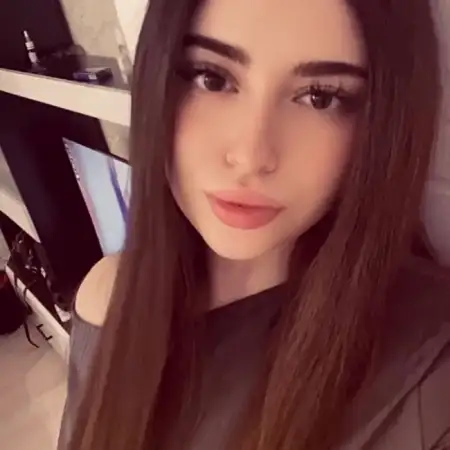 Nona, 20Ռուսաստան 