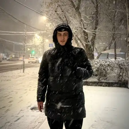 Տյոմ, 19Երևան, Հայաստան