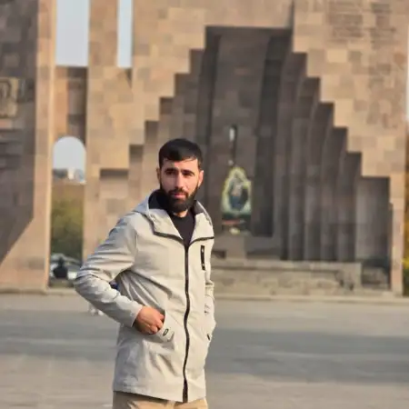 Արմեն, 26Հայաստան 