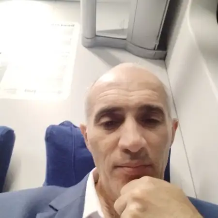 Manuk, 48Երևան, Հայաստան 