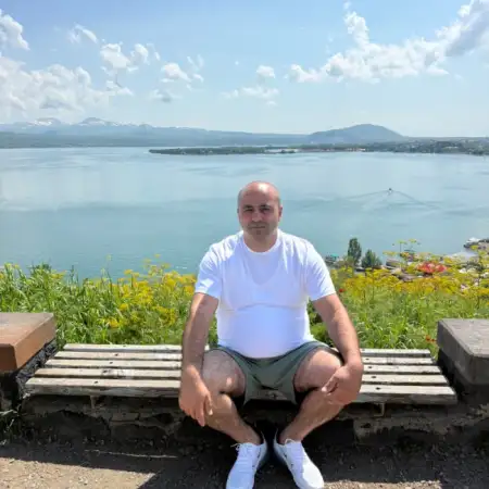 Իշխան, 42Երևան, Հայաստան 